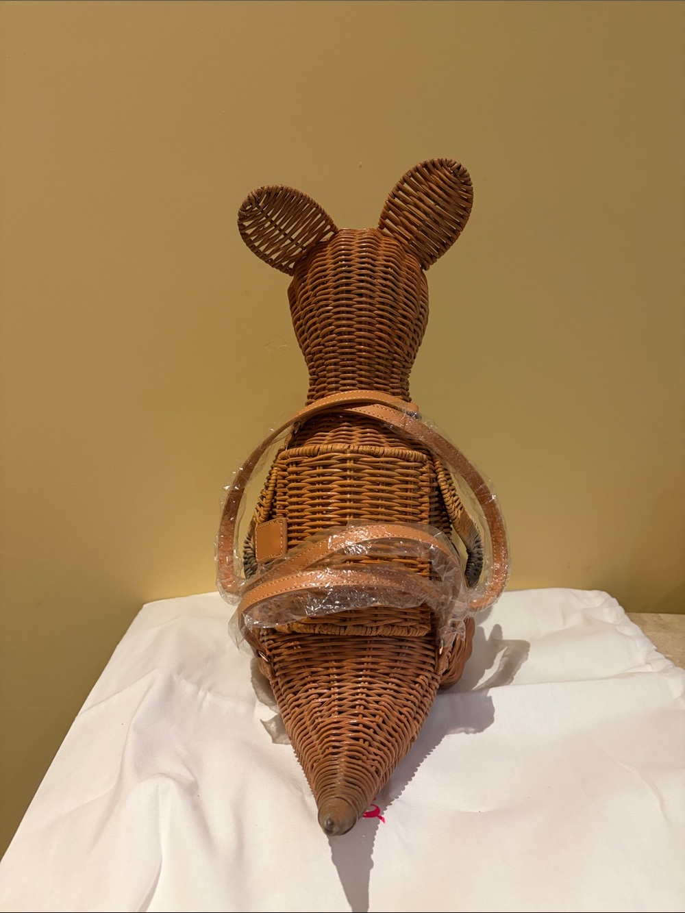 Wicker Darling Kangaroo Bag - Picture 4 of 7